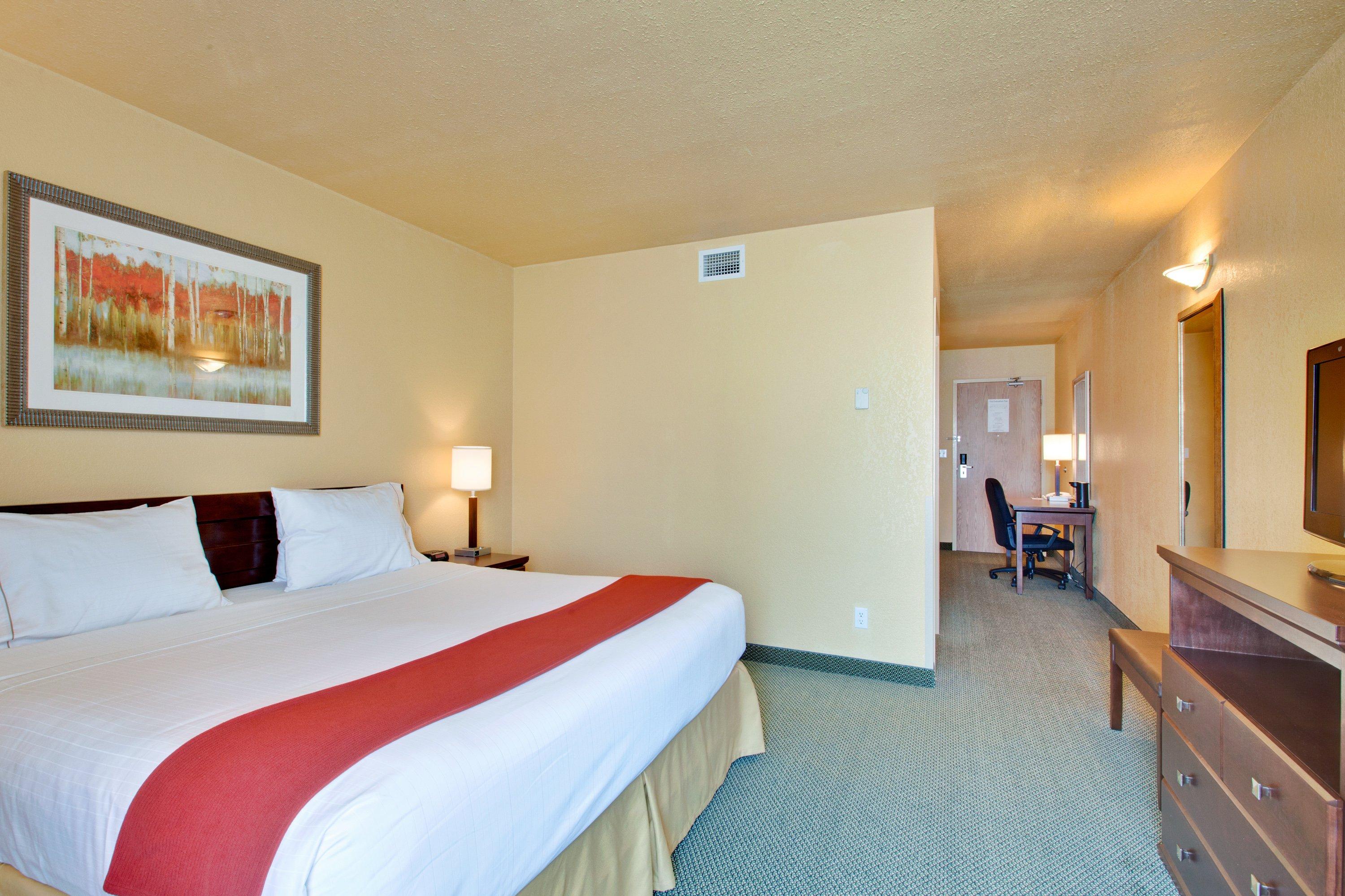 Holiday Inn Express Dryden By Ihg Exterior photo